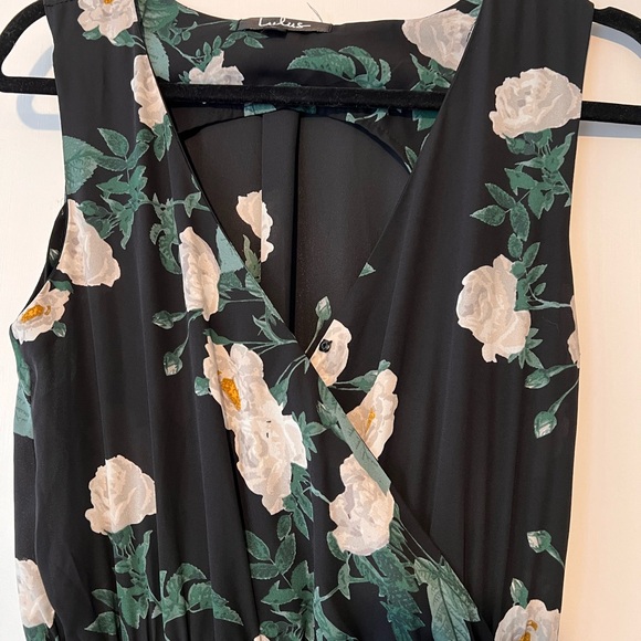 NWOT Lulus magnolia blooms floral maxi dress - Picture 9 of 11